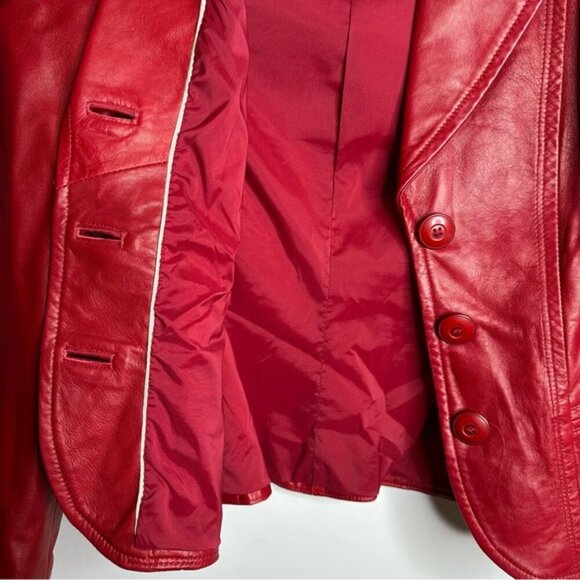 Danier Women's Red Leather Jacket - Picture 11 of 12
